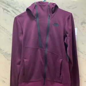 The North Face Purple Zipper Outdoor Jacket Size S, Excellent Condition